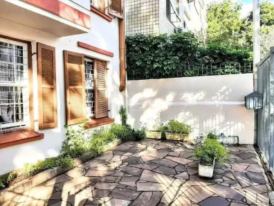 Apartamento com 2 Quartos à venda, 74m² no São João, Porto Alegre