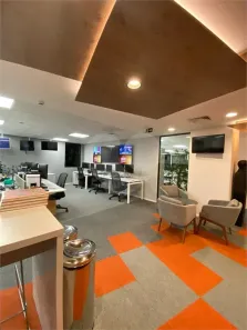 Sala Comercial à venda, 221m² no Vila Olímpia, São Paulo