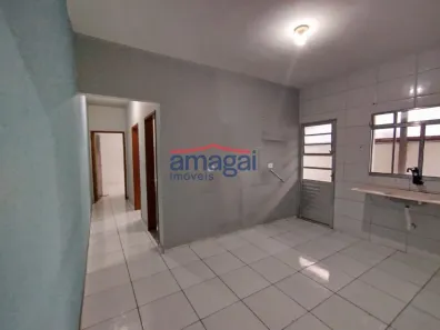 Casa com 2 Quartos à venda, 125m² no Cidade Nova Jacareí, Jacareí