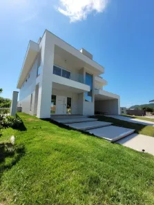 Sobrado com 4 Quartos à venda, 380m² no Ingleses do Rio Vermelho, Florianópolis