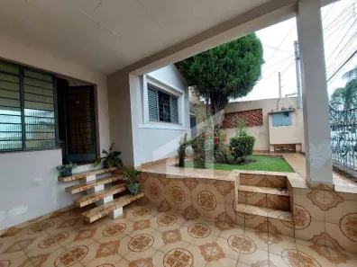 Casa com 3 Quartos para alugar, 154m² no Jardim Maria Augusta, Taubaté
