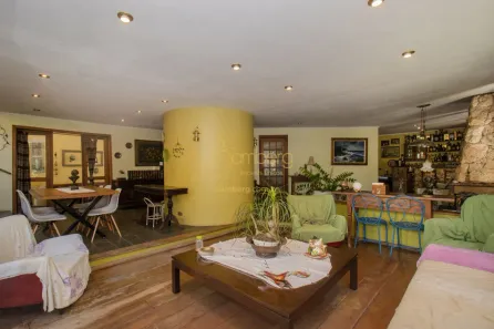 Casa com 4 Quartos à venda, 367m² no Chácara Monte Alegre, São Paulo