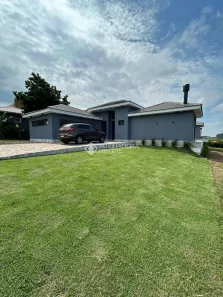 Casa com 3 Quartos à venda, 253m² no Condomínio Campestre Paragem dos Verdes Campos (Barro Vermelho), Gravataí
