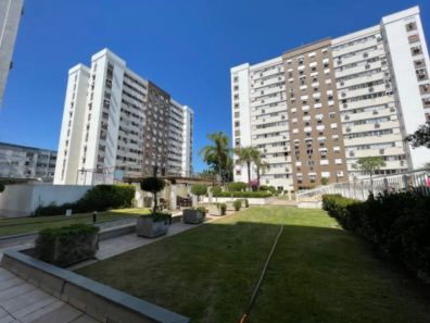 Apartamento com 3 Quartos à venda, 70m² no Passo da Areia, Porto Alegre