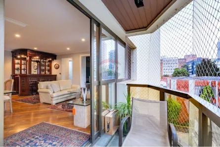 Apartamento com 3 Quartos à venda, 131m² no Vila Olímpia, São Paulo