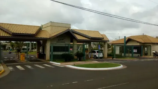 Casa de Condomínio com 3 Quartos à venda, 80m² no Tiradentes, Campo Grande