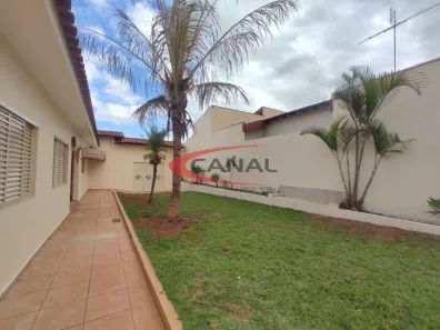 Casa com 3 Quartos à venda, 156m² no Parque São João, Bauru