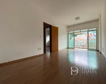 Apartamento com 2 Quartos para alugar, 112m² no Centro, Juiz de Fora