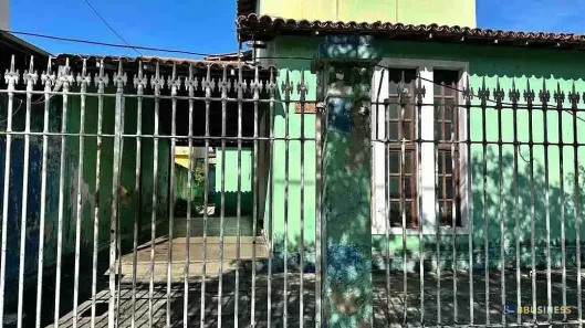 Sobrado com 5 Quartos à venda, 350m² no Parque Leopoldina, Campos dos Goytacazes