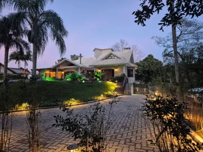 Sobrado com 4 Quartos à venda, 400m² no Condomínio Campestre Paragem dos Verdes Campos (Barro Vermelho), Gravataí