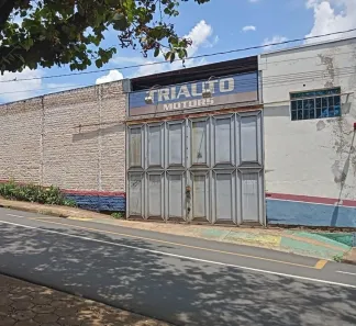 Galpão/Depósito/Armazém à venda, 1700m² no Mercês, Uberaba