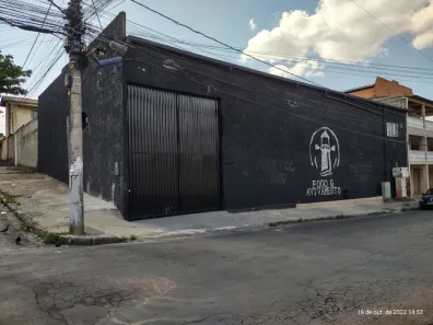 Lote/Terreno à venda, 360m² no Centro, Contagem