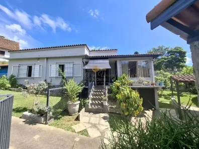 Casa com 3 Quartos à venda, 600m² no Golfe, Teresópolis