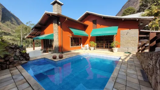 Casa com 4 Quartos à venda, 457m² no Retiro, Petrópolis