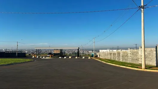 Lote/Terreno à venda, 300m² no Jardim das Palmeiras, Sumaré