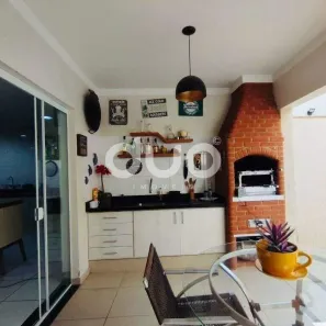 Casa com 3 Quartos à venda, 160m² no Jardim Caxambu, Piracicaba