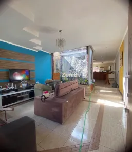 Casa com 3 Quartos à venda, 195m² no Colinas de Santa Bárbara, Pouso Alegre