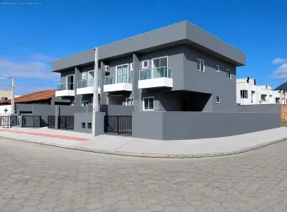 Casa com 2 Quartos à venda, 94m² no Pachecos, Palhoça
