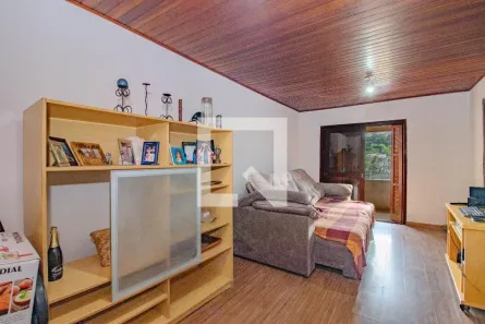 Casa com 3 Quartos à venda, 140m² no Farrapos, Porto Alegre