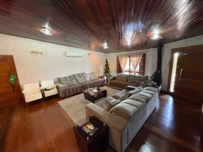 Casa com 2 Quartos à venda, 243m² no Glória, Porto Alegre
