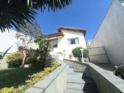 Casa com 3 Quartos à venda, 450m² no Vila Rosa, São Paulo