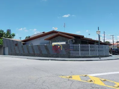 Casa com 3 Quartos à venda, 215m² no Parque das Fontes, Tremembé