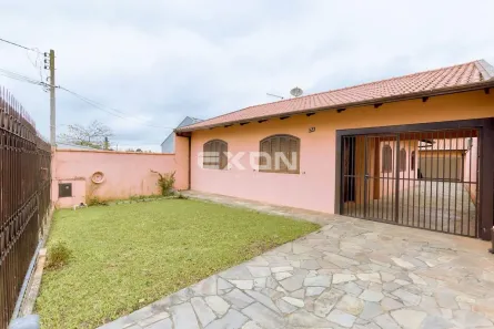 Casa com 3 Quartos à venda, 130m² no São Braz, Curitiba