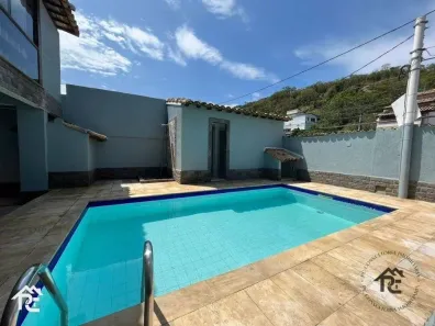 Casa com 8 Quartos à venda, 492m² no Piratininga, Niterói