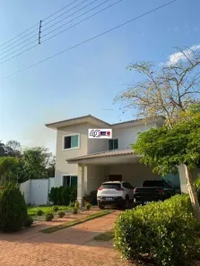 Casa de Condomínio com 5 Quartos para alugar, 270m² no Novo Uruguai, Teresina