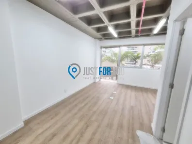Sala Comercial para alugar, 22m² no Barra Olímpica, Rio de Janeiro