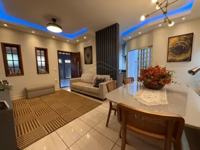 Casa com 2 Quartos à venda, 192m² no Jardim Santa Helena, Jaú