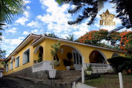 Fazenda/Sítio com 5 Quartos à venda, 300m² no Condomínio Lagoinha, Jacareí