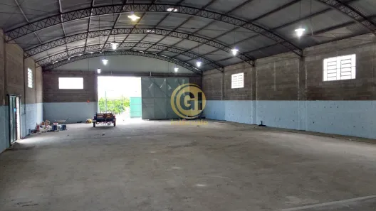 Galpão/Depósito/Armazém à venda, 690m² no Chácaras Reunidas, São José dos Campos