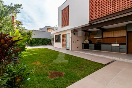Casa com 4 Quartos à venda, 550m² no Jardim Paulista, São Paulo