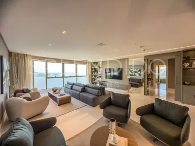 Apartamento com 4 Quartos para alugar, 265m² no Centro, Balneário Camboriú