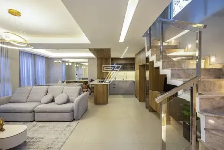 Casa de Condomínio com 3 Quartos à venda, 187m² no Santa Felicidade, Curitiba