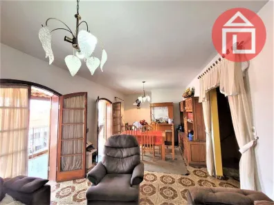 Casa com 3 Quartos à venda, 148m² no Vila Municipal, Bragança Paulista