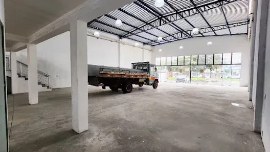 Galpão/Depósito/Armazém para alugar, 350m² no Jardim Scomparim, Mogi Mirim