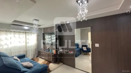 Casa com 3 Quartos à venda, 222m² no Laranjeiras, Uberlândia