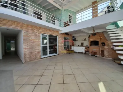 Sobrado com 4 Quartos à venda, 260m² no Jardim Virginia Bianca, São Paulo