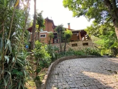 Fazenda/Sítio com 5 Quartos à venda, 1600m² no Portão, Atibaia