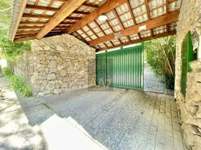 Casa com 5 Quartos para venda ou aluguel, 923m² no Vila Santo Antônio, Cotia