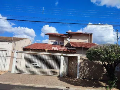 Sobrado com 3 Quartos à venda, 257m² no Parque Residencial Lauriano Tebar, São José do Rio Preto