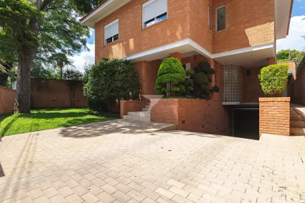 Casa com 4 Quartos à venda, 570m² no Jardim América, São Paulo