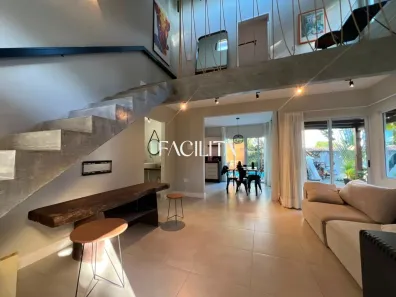 Casa de Condomínio com 2 Quartos para alugar, 110m² no Itacorubi, Florianópolis