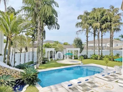 Casa de Condomínio com 6 Quartos à venda, 2000m² no Jardim Acapulco, Guarujá