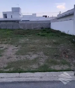 Lote/Terreno à venda, 251m² no Parque Santo Antônio, Taubaté