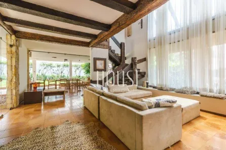 Casa de Condomínio com 3 Quartos à venda, 300m² no Jd Dalila, Araçoiaba da Serra