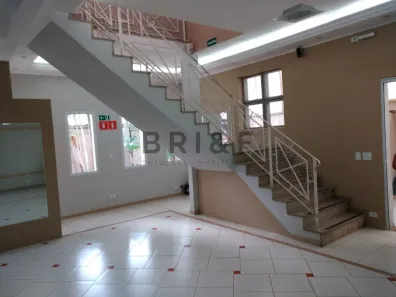 Imóvel Comercial com 3 Quartos à venda, 236m² no Jardim das Acácias, São Paulo