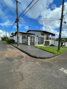 Casa com 3 Quartos à venda, 450m² no Sibipiruna, Araguari